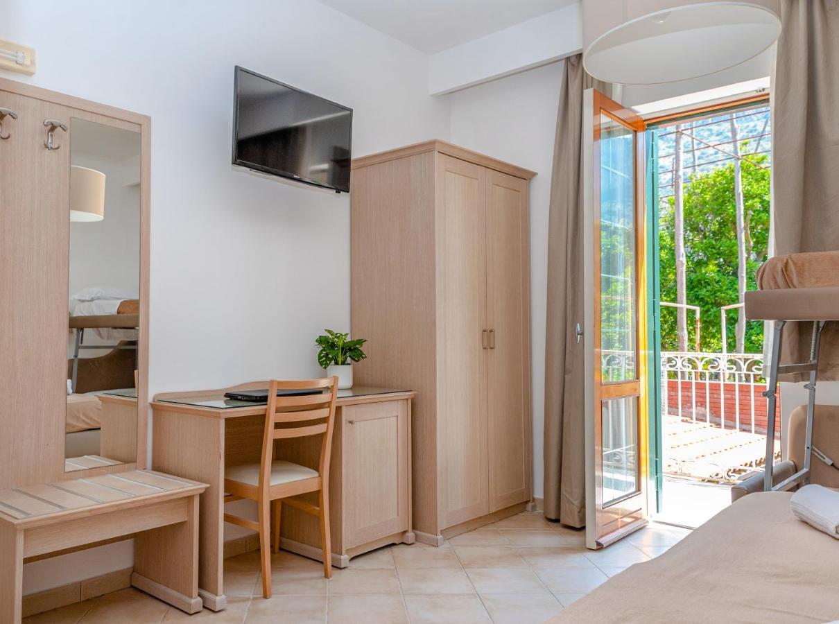 Bed and Breakfast Relais Francesca Пьяно-ди-Сорренто Экстерьер фото