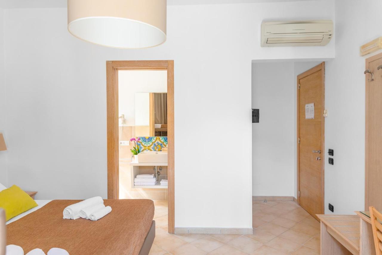 Bed and Breakfast Relais Francesca Пьяно-ди-Сорренто Экстерьер фото